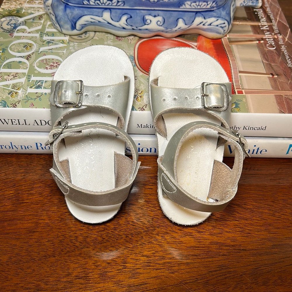 Pair of silver Sun Sans size 4